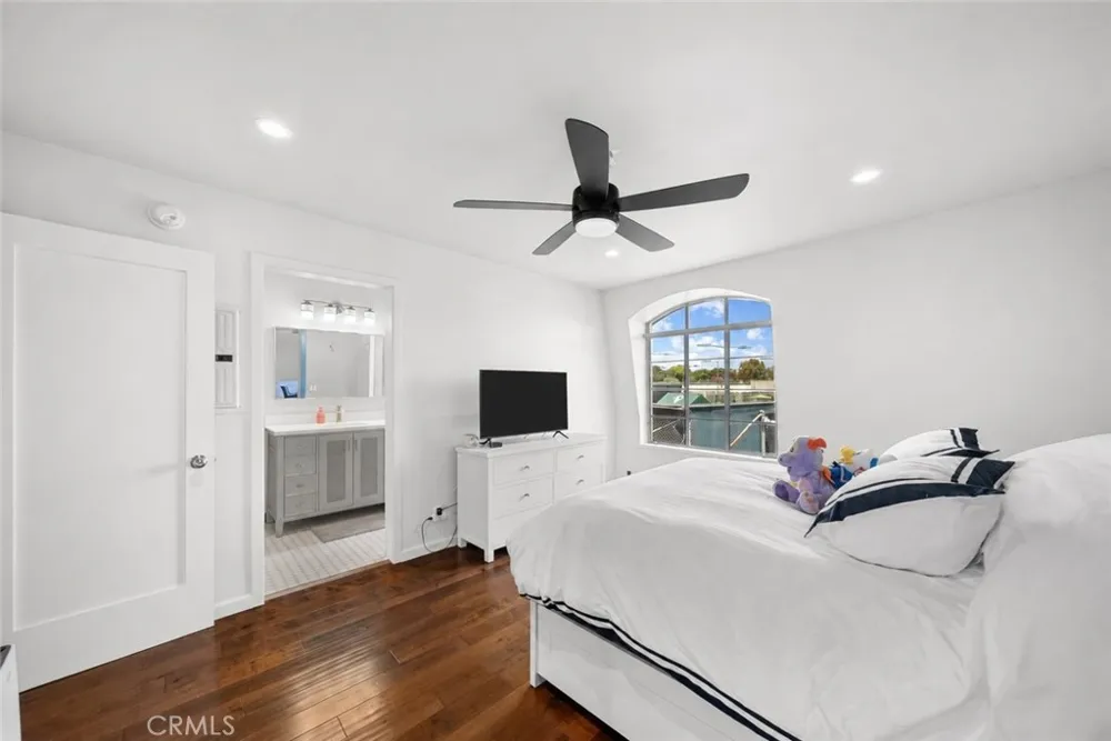 612 Wilcox Avenue Los Angeles, CA 90004
