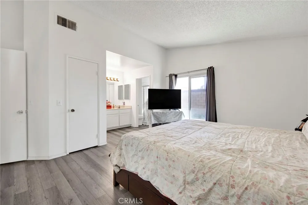 43730 San Francisco Lancaster, CA 93535