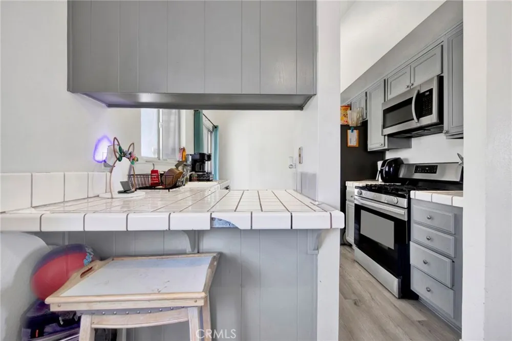 43730 San Francisco Lancaster, CA 93535