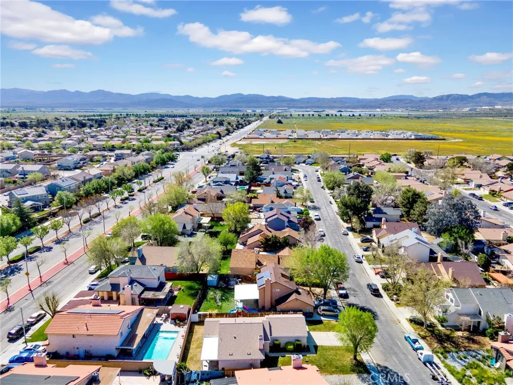 43730 San Francisco Lancaster, CA 93535