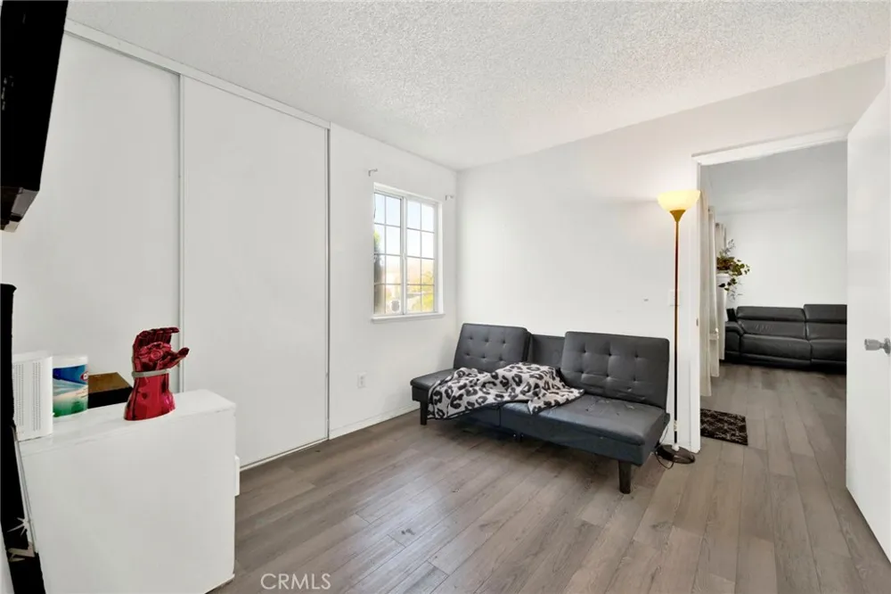 43730 San Francisco Lancaster, CA 93535