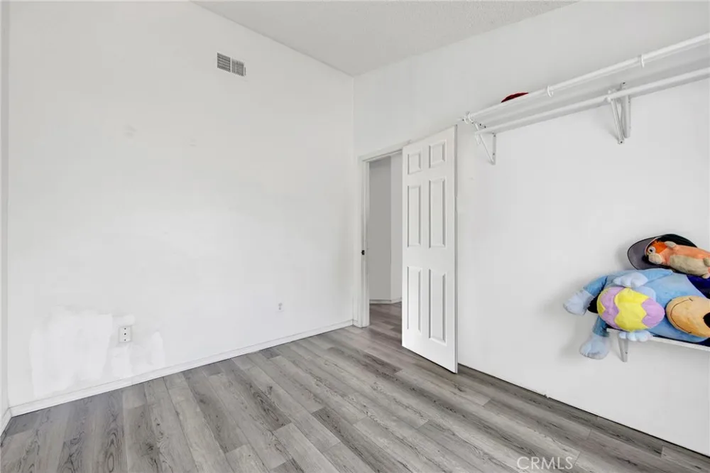 43730 San Francisco Lancaster, CA 93535