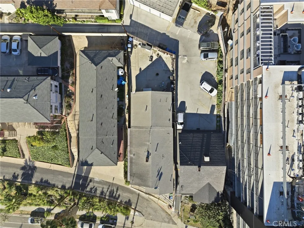 2239 W Sunset Boulevard Los Angeles, CA 90026