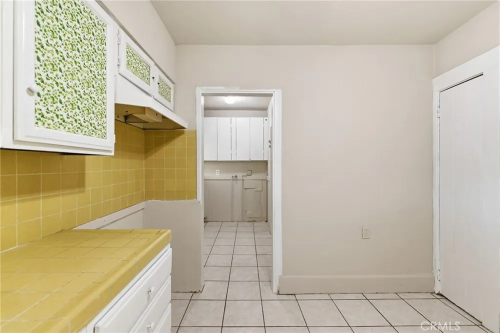 2239 W Sunset Boulevard Los Angeles, CA 90026