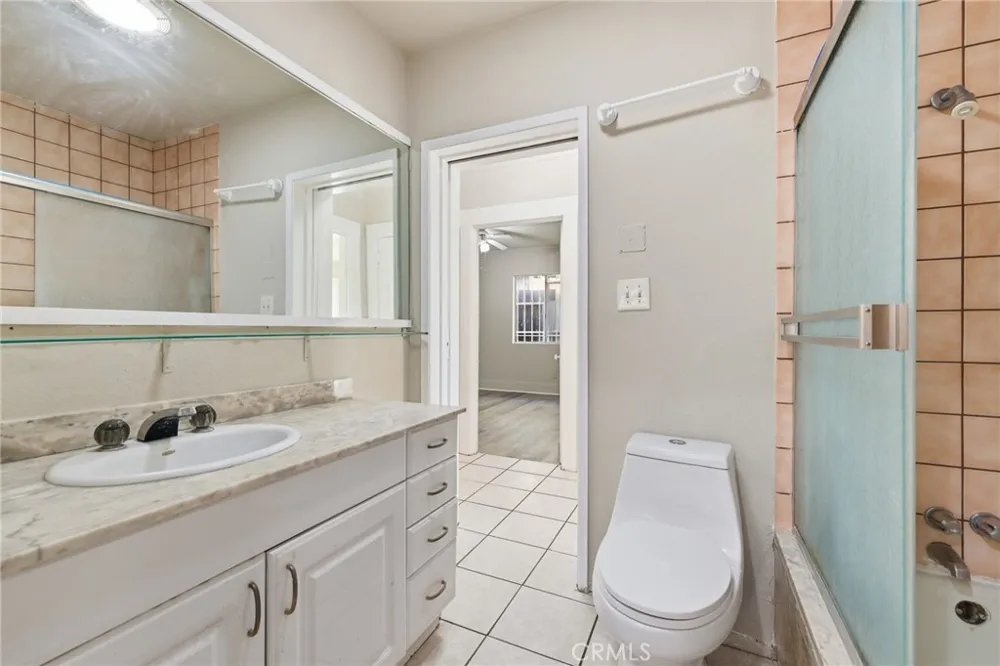 2239 W Sunset Boulevard Los Angeles, CA 90026
