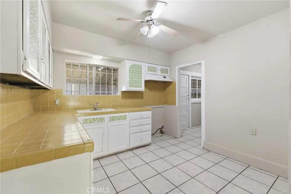 2239 W Sunset Boulevard Los Angeles, CA 90026