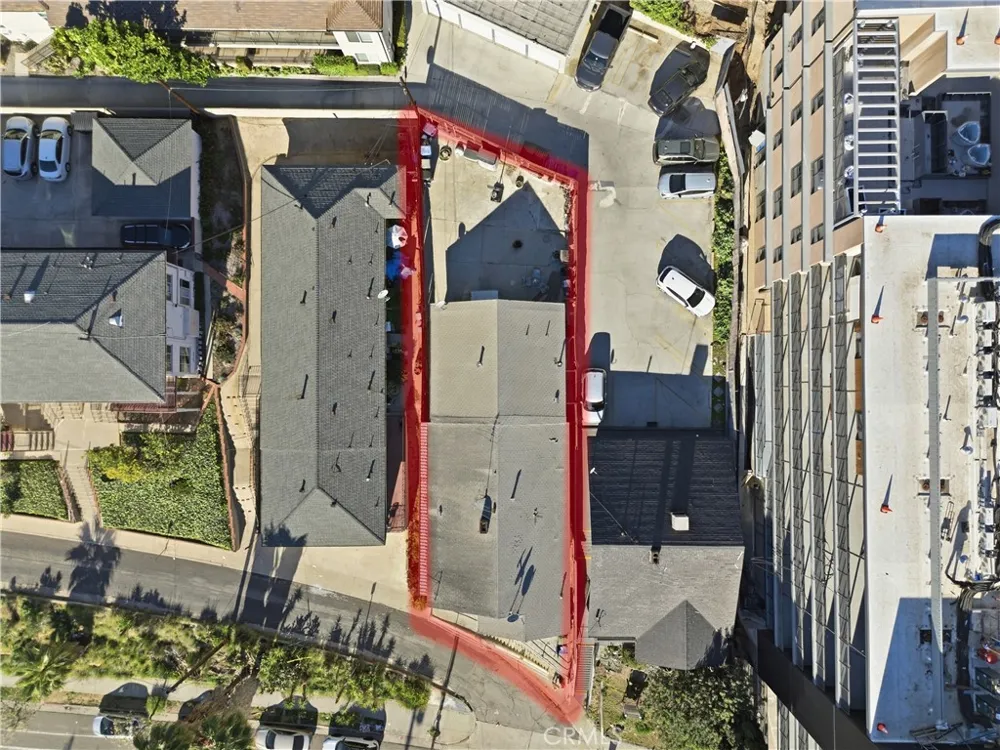 2239 W Sunset Boulevard Los Angeles, CA 90026