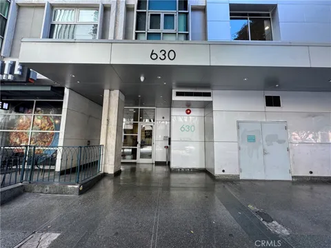 630 W 6th
