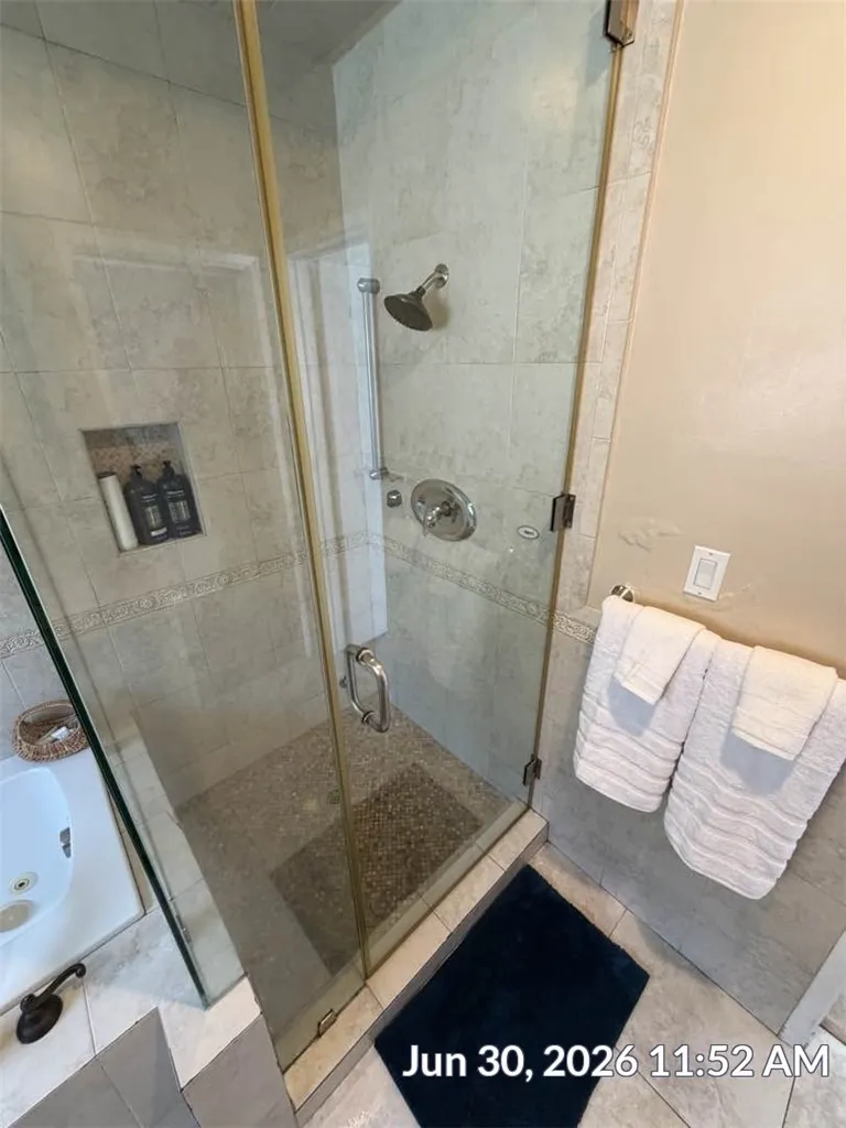 17614 Posetano Road Los Angeles, CA 90272