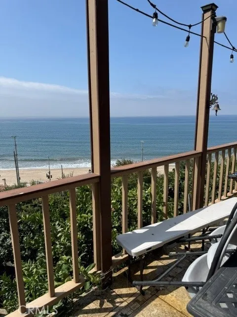 17614 Posetano Road Los Angeles, CA 90272