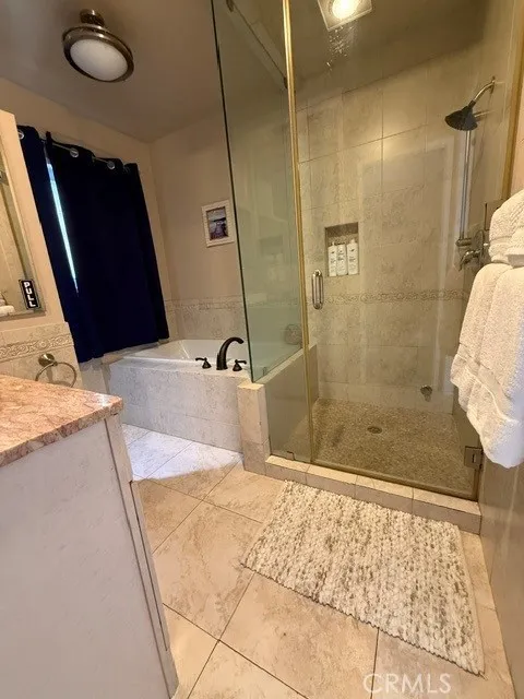 17614 Posetano Road Los Angeles, CA 90272