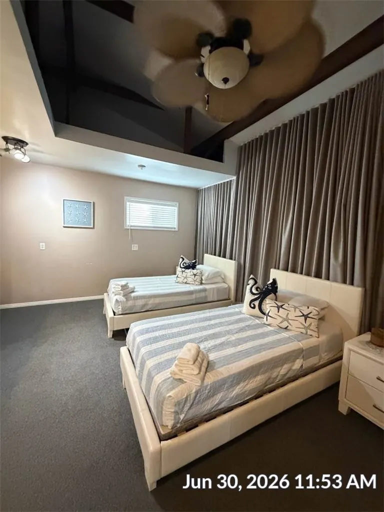 17614 Posetano Road Los Angeles, CA 90272