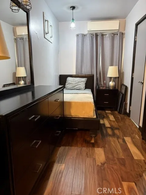 17614 Posetano Road Los Angeles, CA 90272