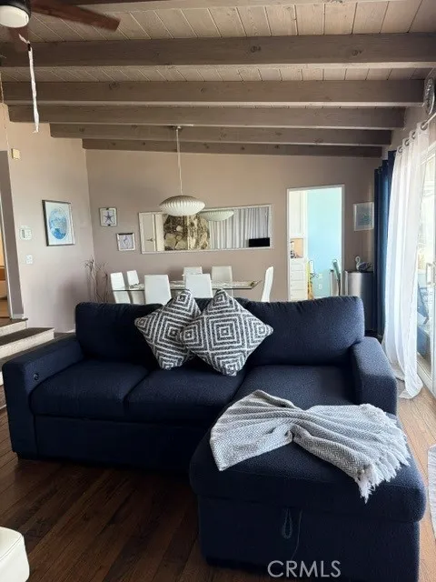 17614 Posetano Road Los Angeles, CA 90272