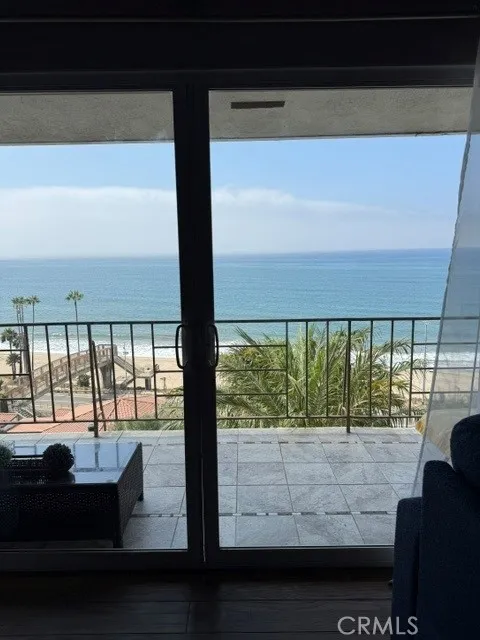17614 Posetano Road Los Angeles, CA 90272