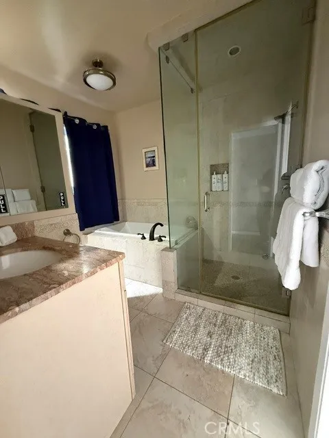 17614 Posetano Road Los Angeles, CA 90272