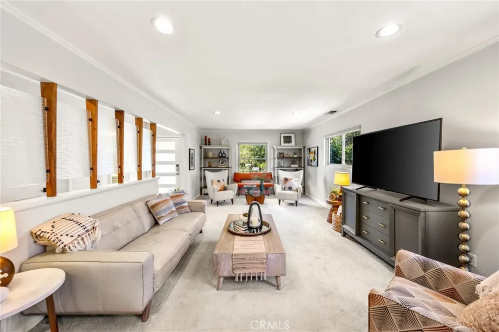 480 Converse Avenue Claremont, CA 91711