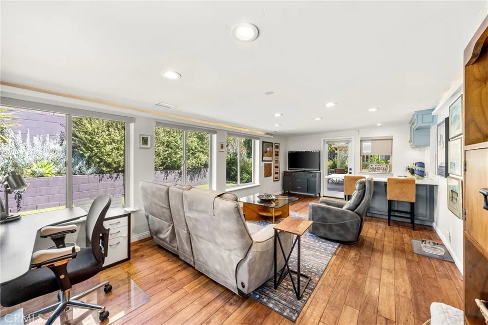 480 Converse Avenue Claremont, CA 91711