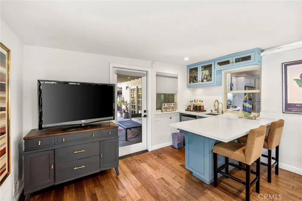 480 Converse Avenue Claremont, CA 91711