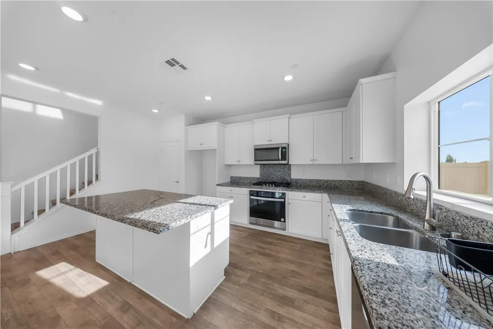 11633 Ford Street Beaumont, CA 92223