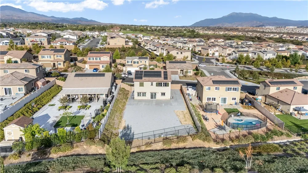 11633 Ford Street Beaumont, CA 92223