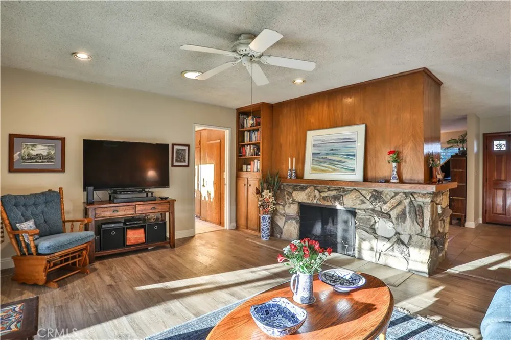 1545 Seneca Place Claremont, CA 91711