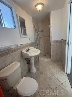 12833 Lambert Whittier, CA 90602