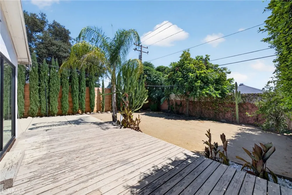 722 Royce St. Altadena, CA 91001