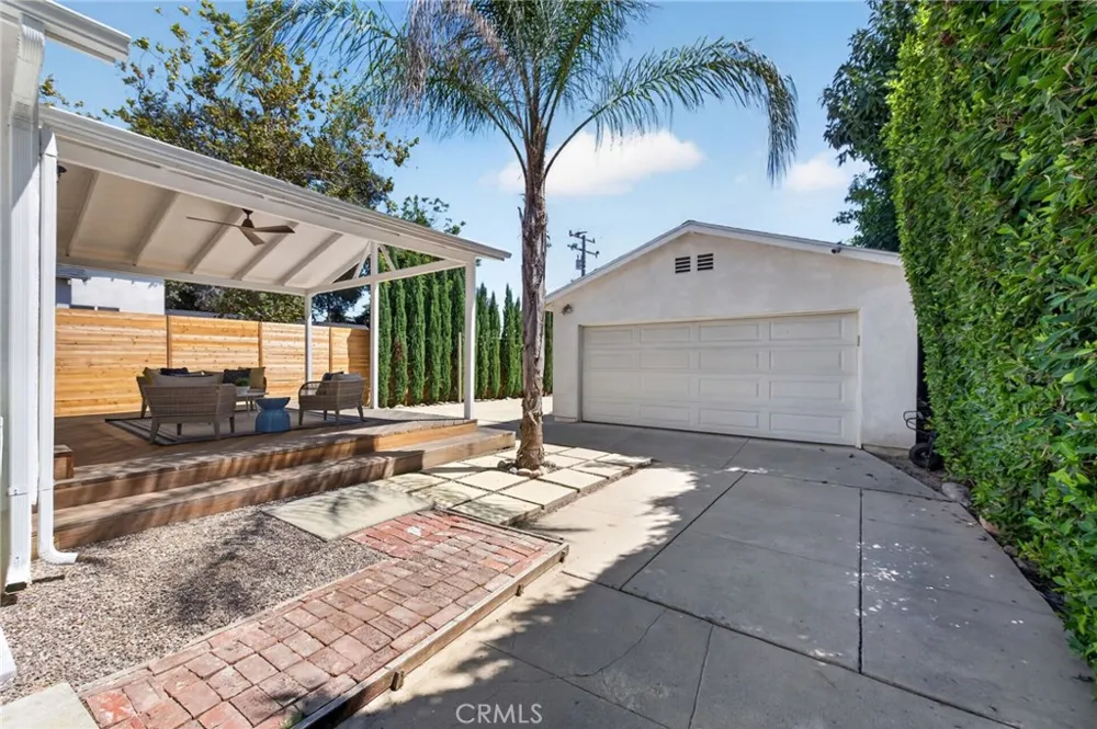 722 Royce St. Altadena, CA 91001