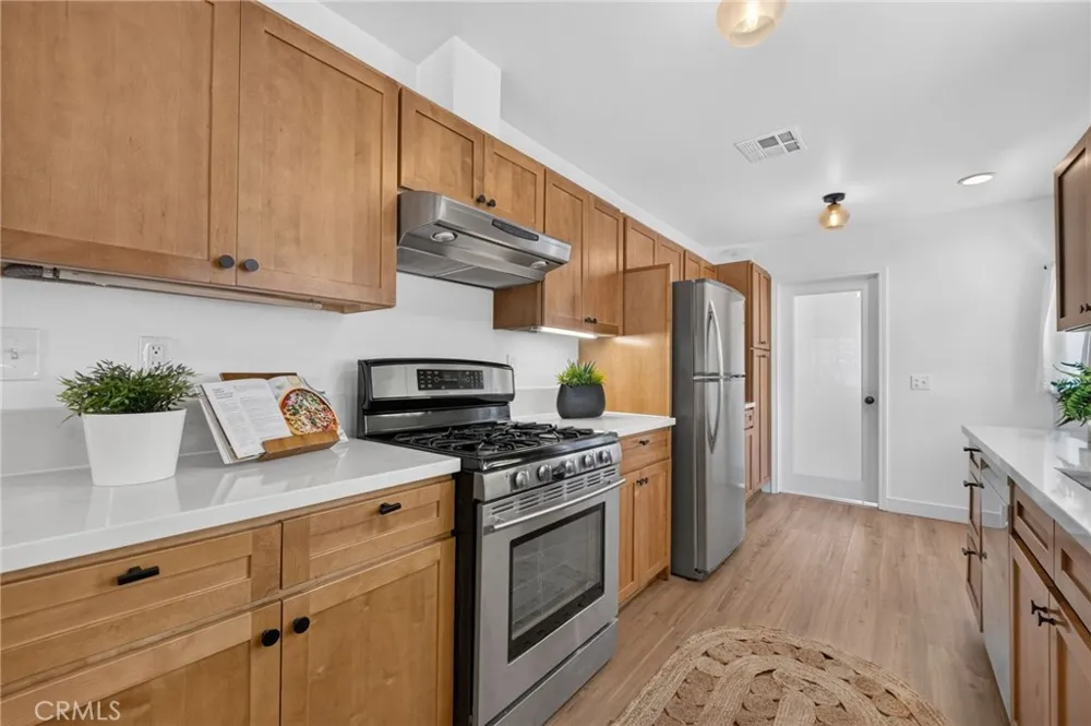 722 Royce St. Altadena, CA 91001