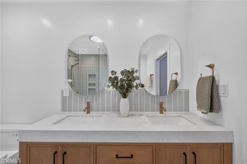 722 Royce St. Altadena, CA 91001