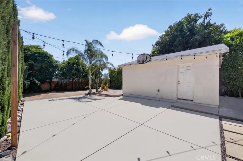 722 Royce St. Altadena, CA 91001