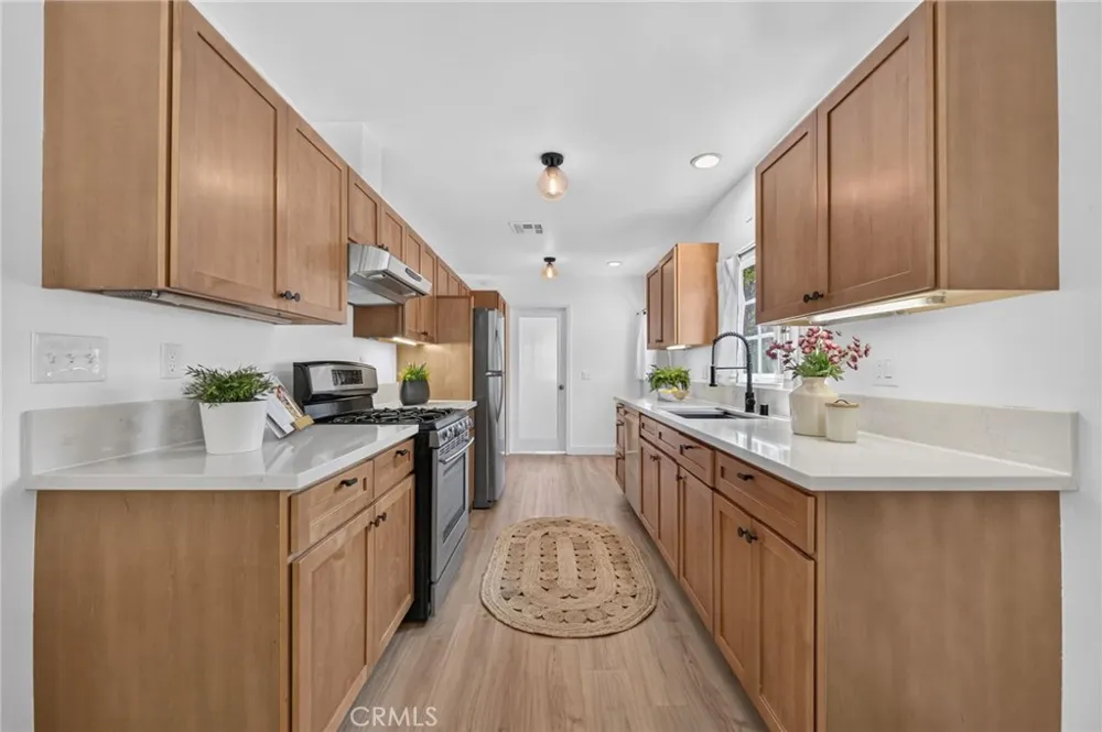 722 Royce St. Altadena, CA 91001