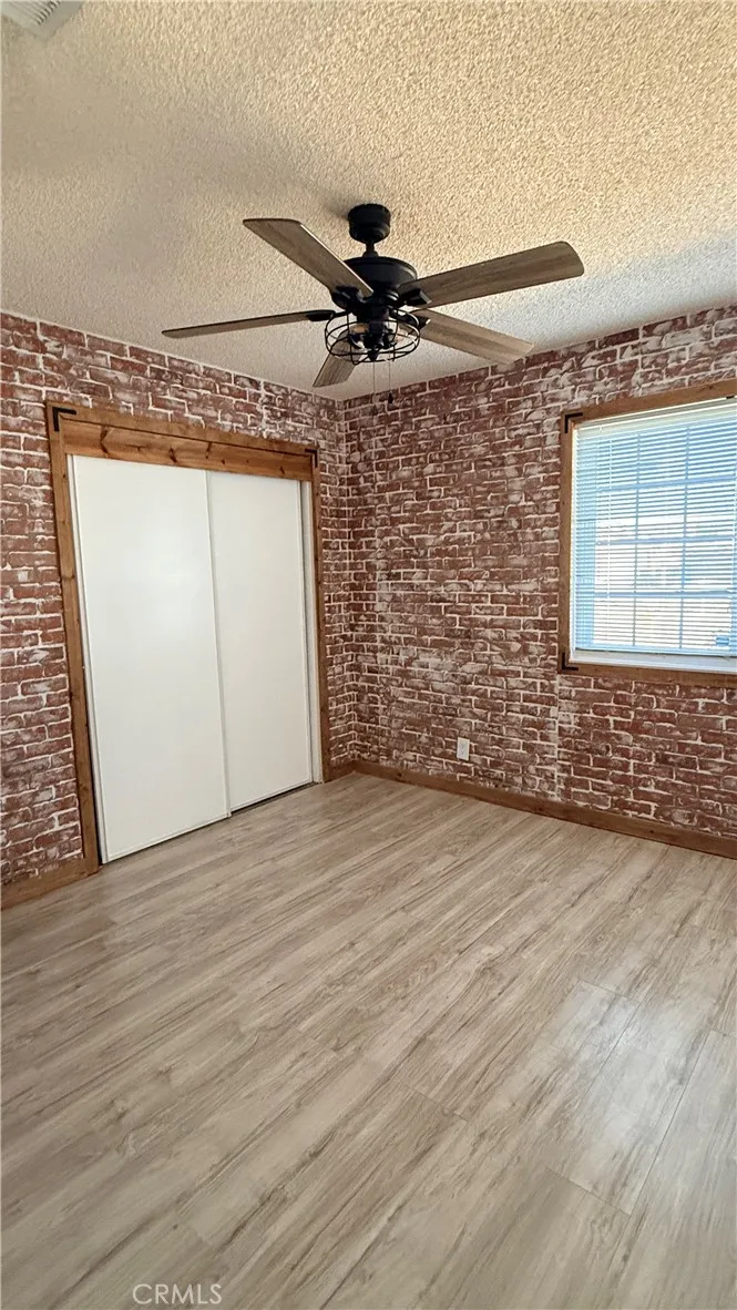 39254 Willowvale Palmdale, CA 93551