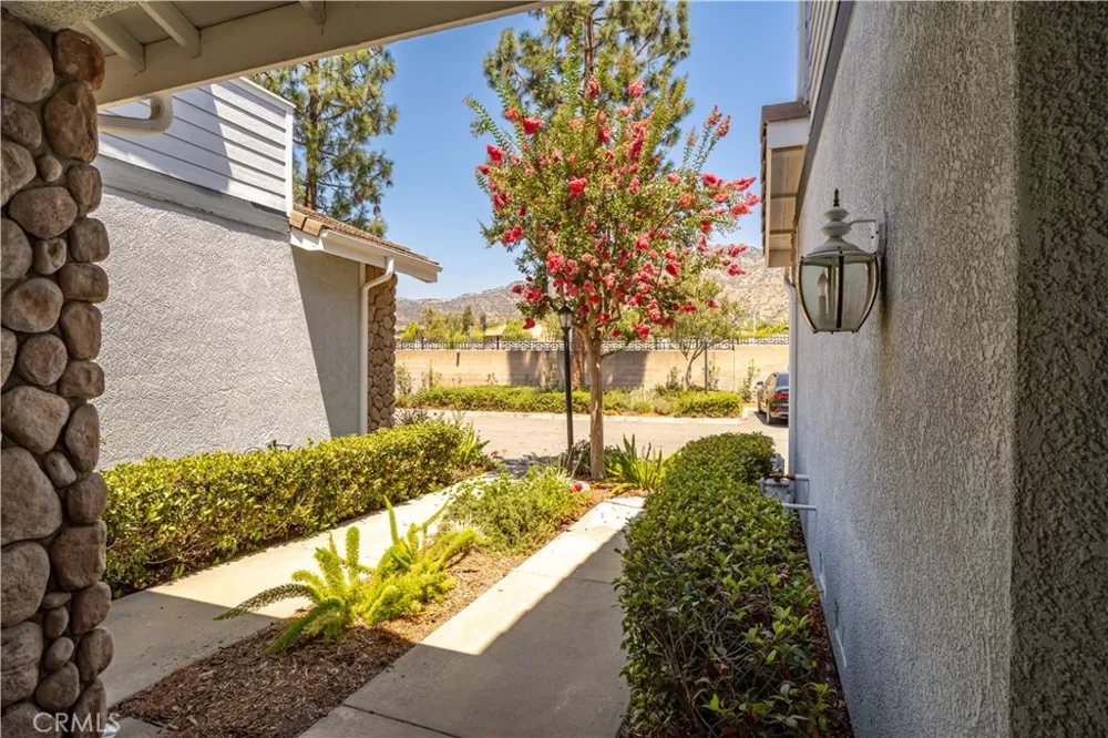 1064 Brookfield Place Glendora, CA 91741