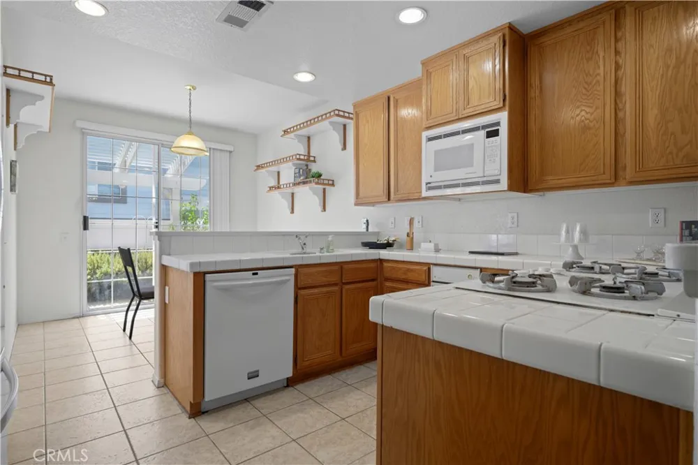 1064 Brookfield Place Glendora, CA 91741