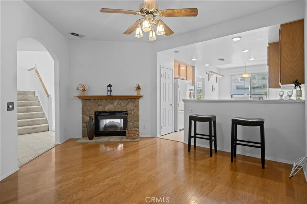1064 Brookfield Place Glendora, CA 91741