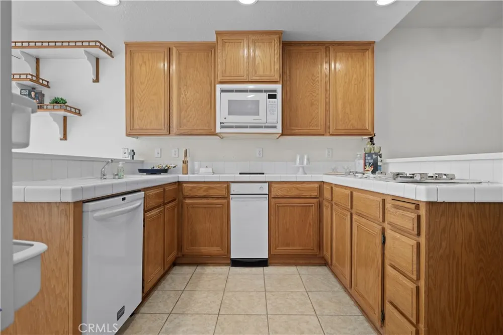 1064 Brookfield Place Glendora, CA 91741
