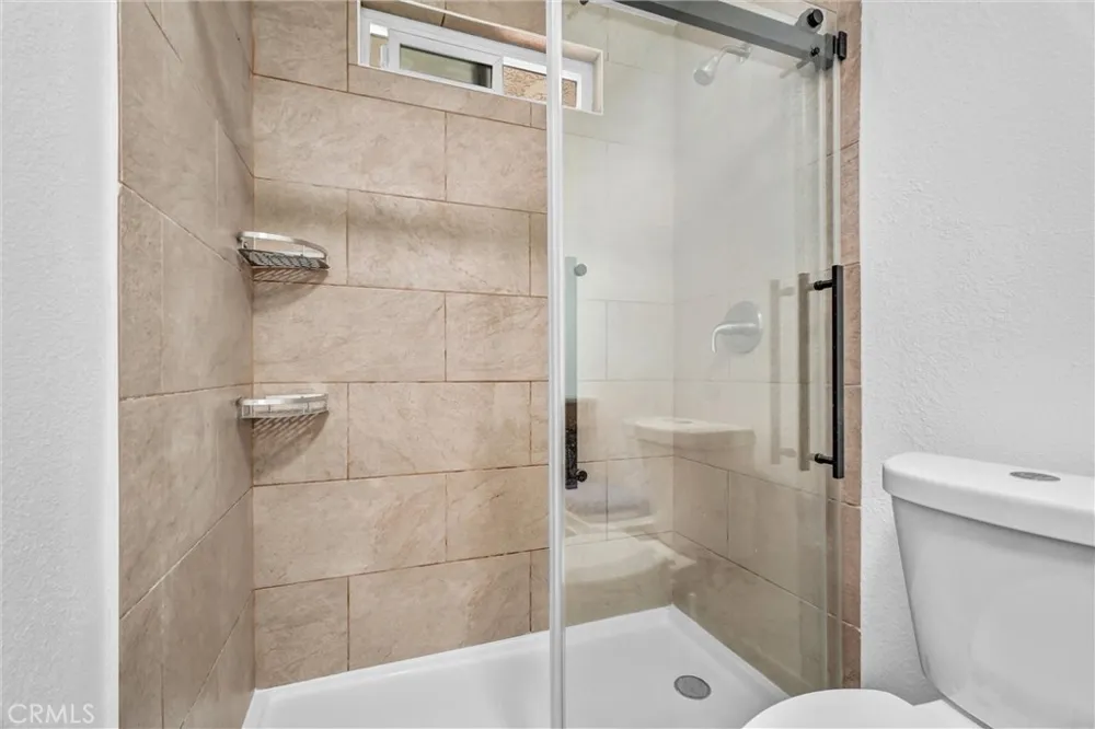 1121 252nd Street #5 Harbor City, CA 90710