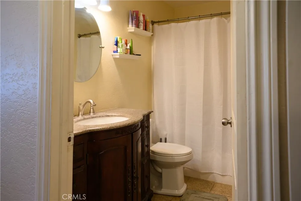614 Aspen Rialto, CA 92376