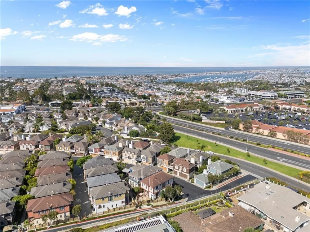 2534 Bungalow Place Corona del Mar, CA 92625