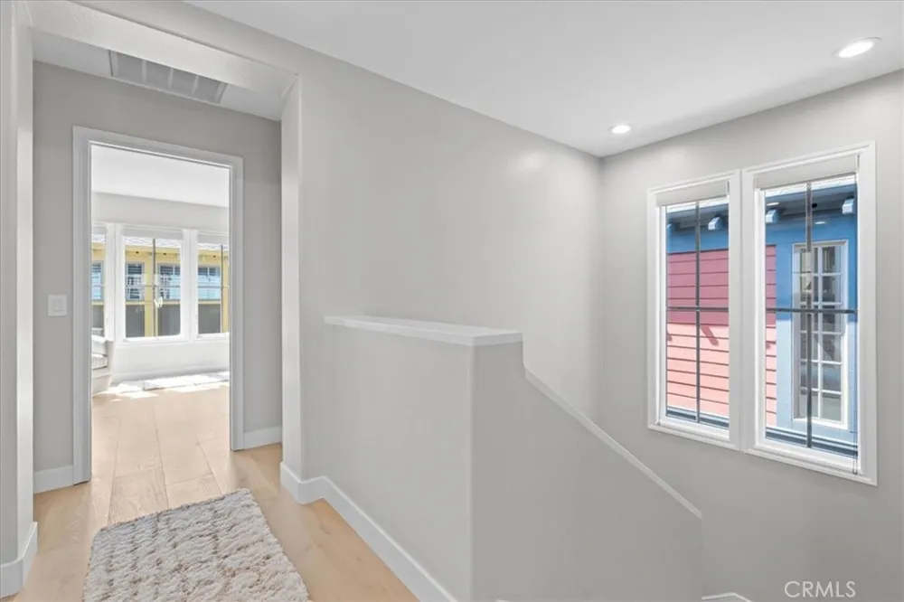 2534 Bungalow Place Corona del Mar, CA 92625