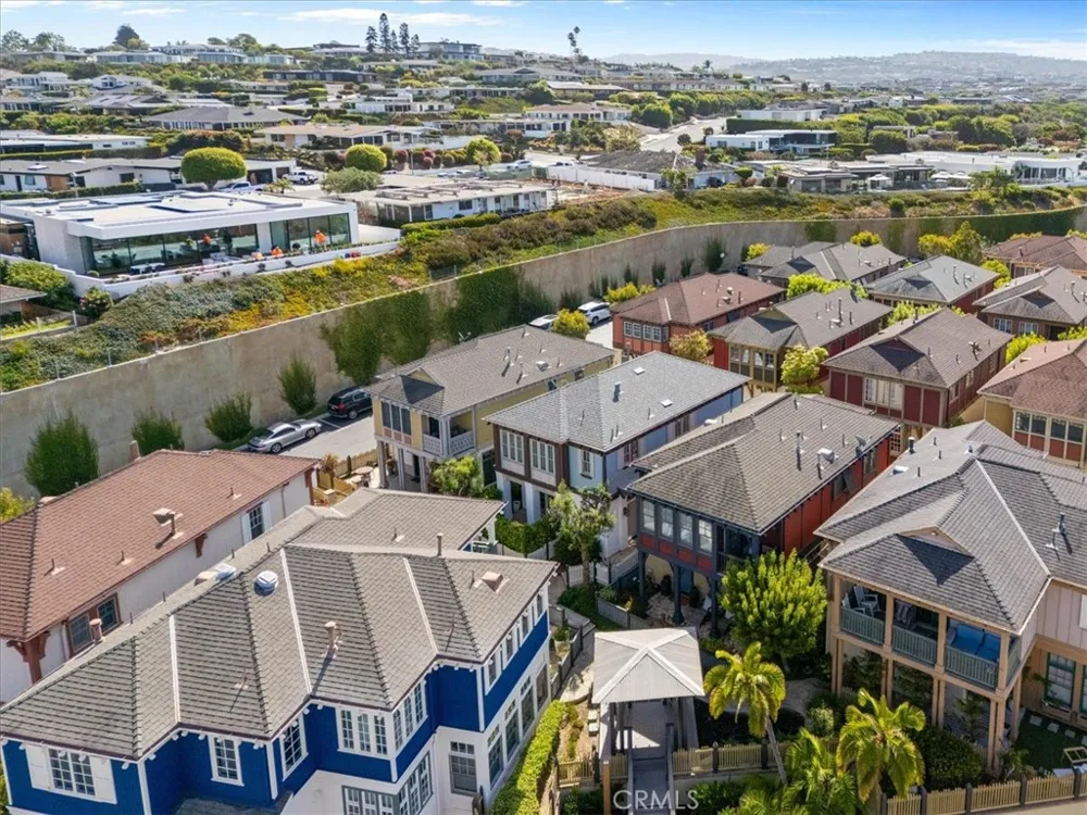 2534 Bungalow Place Corona del Mar, CA 92625