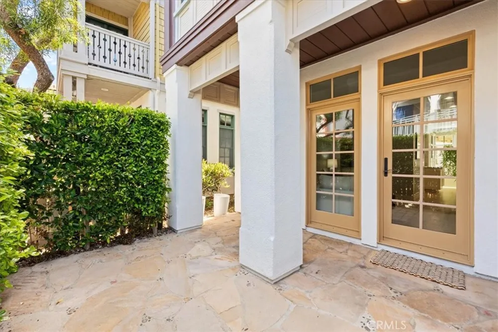 2534 Bungalow Place Corona del Mar, CA 92625
