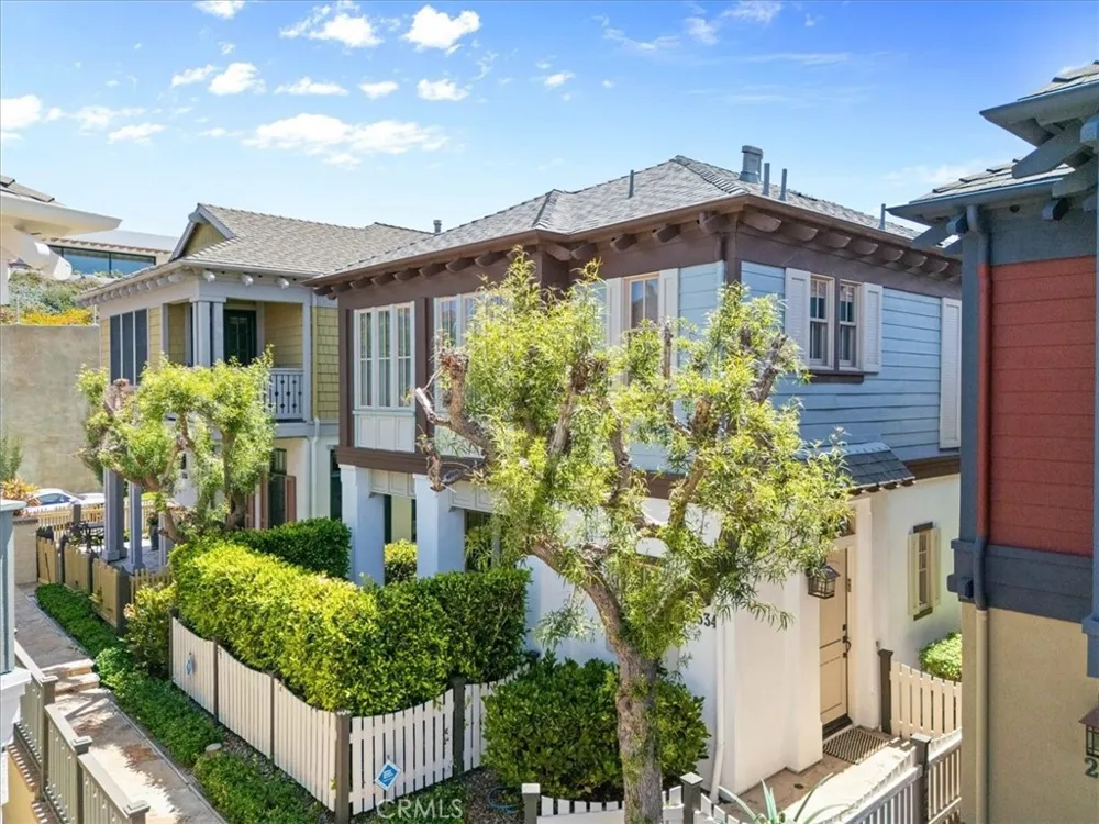 2534 Bungalow Place Corona del Mar, CA 92625