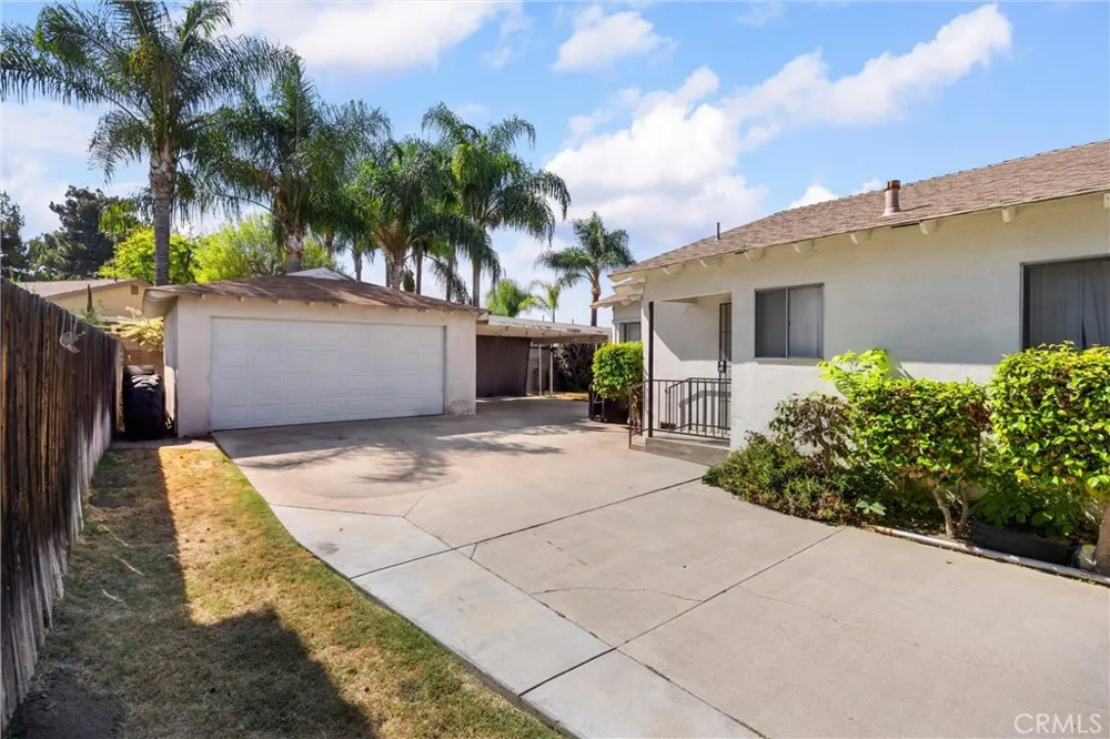 1850 Miramonte La Verne, CA 91750