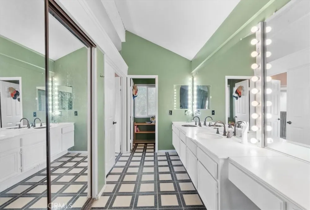 6046 Peridot Avenue Rancho Cucamonga, CA 91701