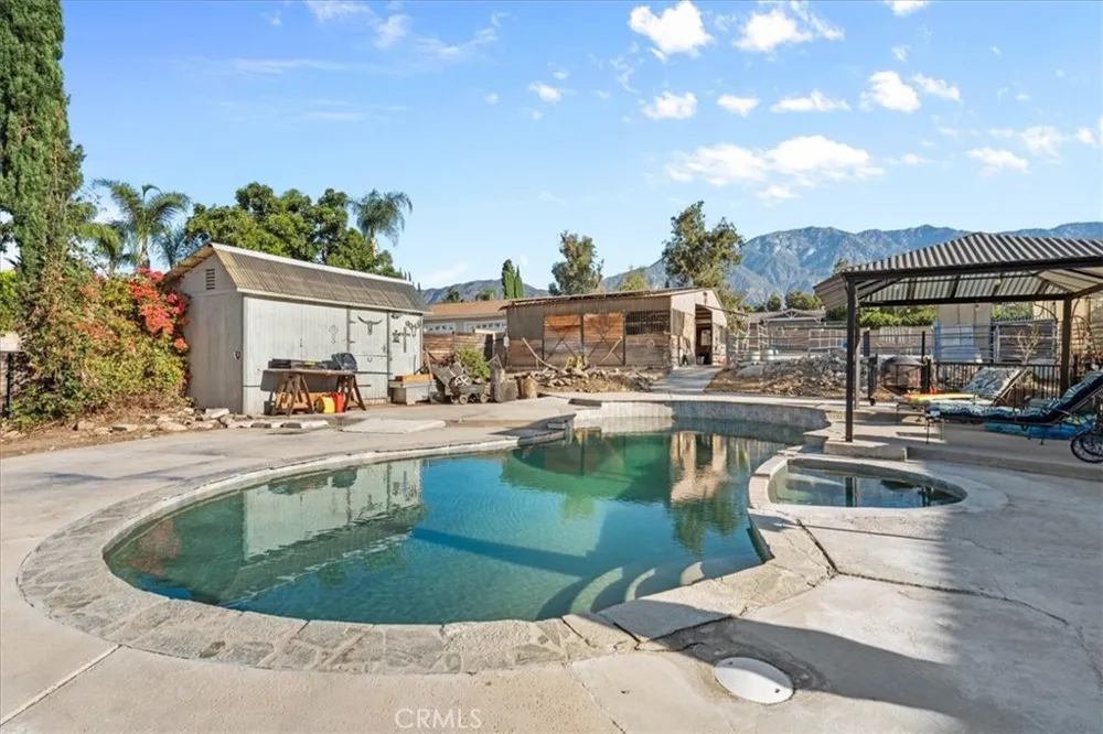 6046 Peridot Avenue Rancho Cucamonga, CA 91701