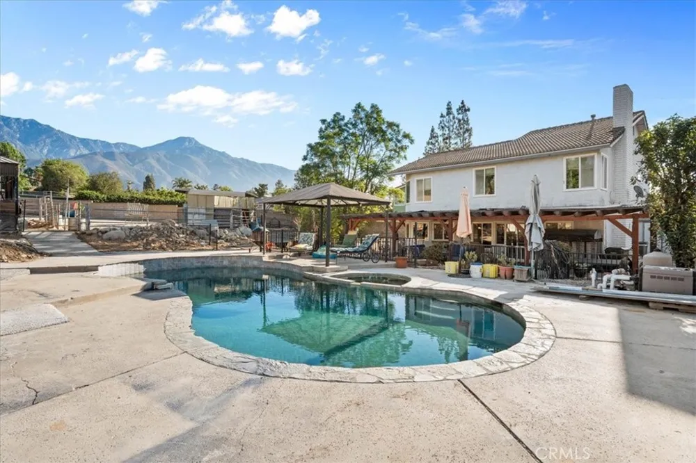 6046 Peridot Avenue Rancho Cucamonga, CA 91701