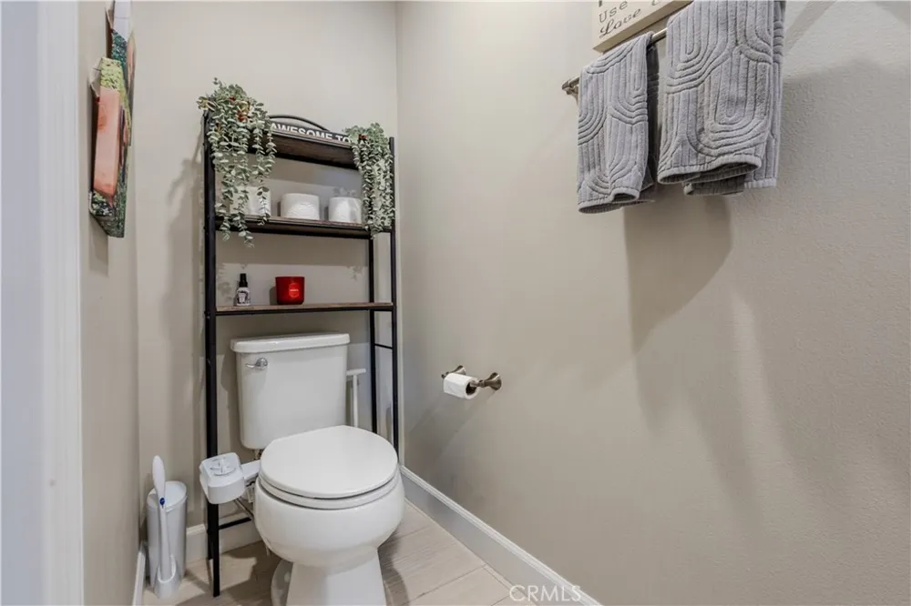 16408 Valencia Avenue #510 Fontana, CA 92335